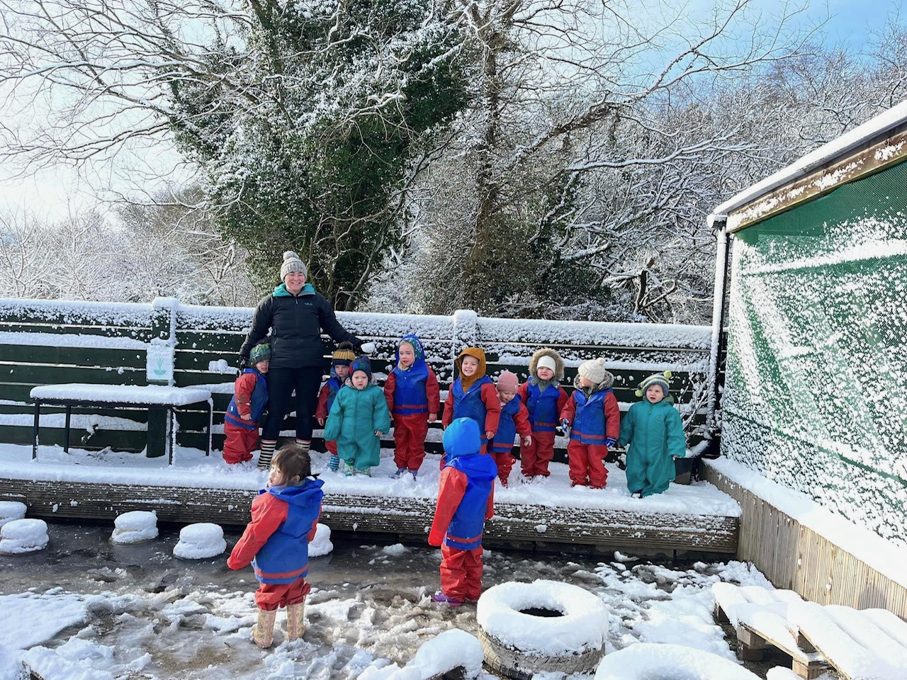 Children enjoying the snow at Bright Eyes in the Clays